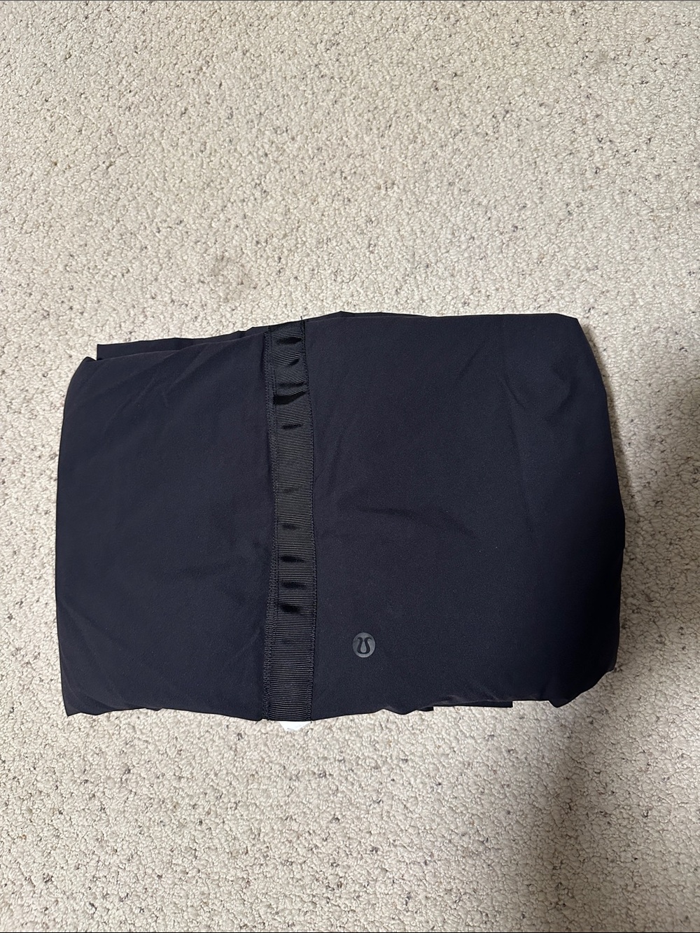 NWOT Lululemon Black Snap Button Scarf